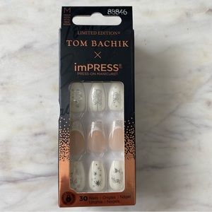 imPRESS Tom Bachik Adhesive Press On Holiday Nails